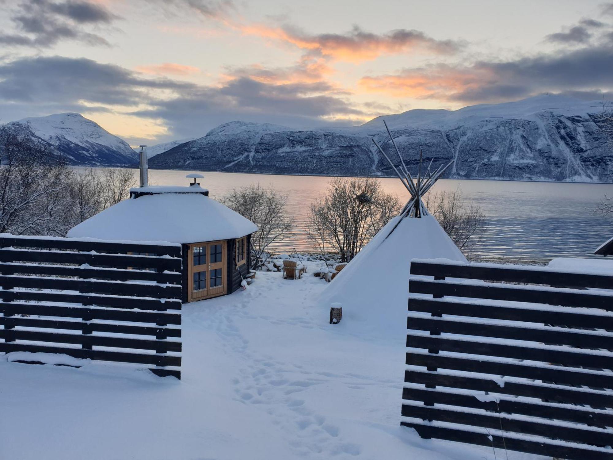 Olderdalen Ski Camp Exterior photo